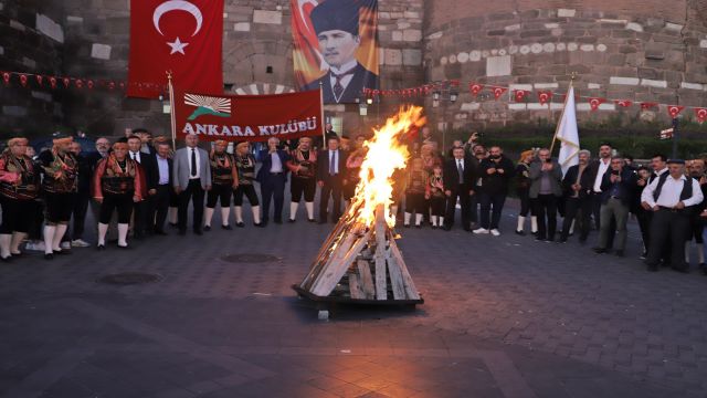 Seymenler, 100. yılda Sinsin ateşini yaktı