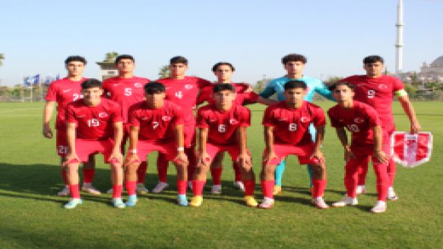 Ferhat Yağız Usta ve Arda Ünyay U17 Millî Takımımızda