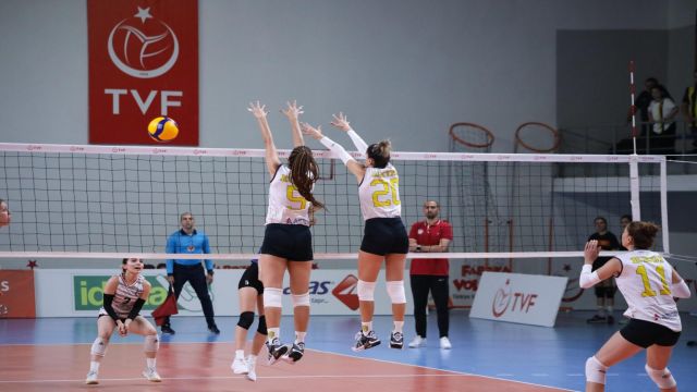 Voleybolda ilk yenilgi 2-3
