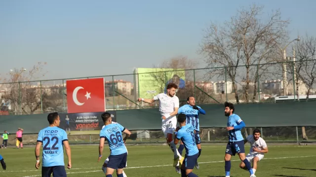 Ankara Demirspor, Vanspor'u devirdi, rahat bir nefes aldı