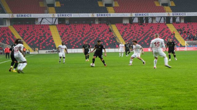 Etimesgut Belediyespor, Gaziantep'de uzatmalarda elendi