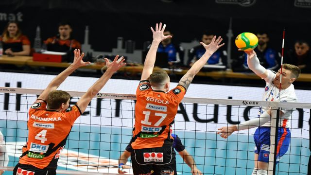 Halkbank, Berlin Recycling Volleys’e 3-0 mağlup oldu