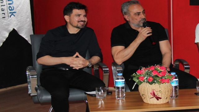 Mustafa Dalcı ve Emre Yıldız, Manisa'da buluştu