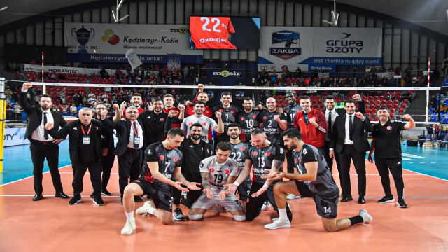 Ziraat Bankkart son 3 sezondur Şampiyonlar Ligini müzesine götüren Grupa Azoty'yi devirdi