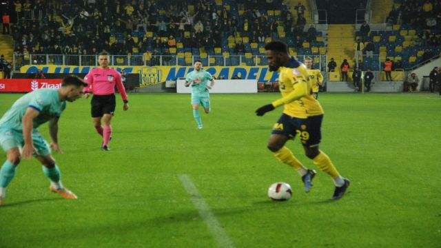 Ankaragücü turu söktü aldı 3-1