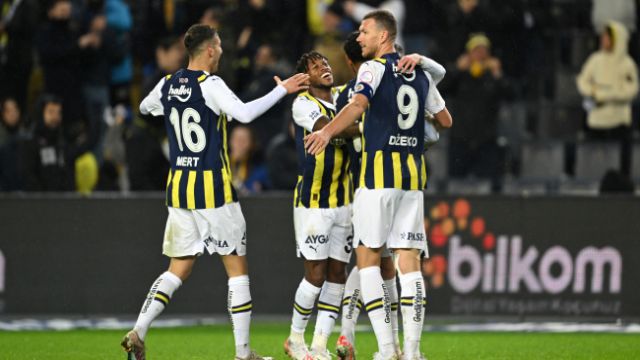 Fenerbahçe TÜMOSAN Konyaspor'u 7-1 mağlup etti...