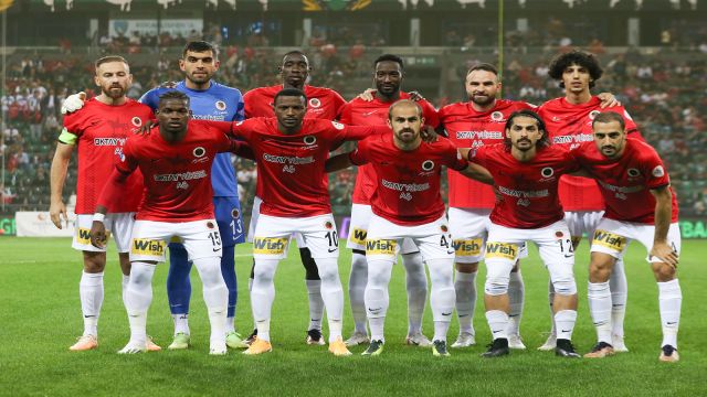 Gençlerbirliği ikinci yarıyı İstanbul'da açıyor. Rakip Ümraniye!