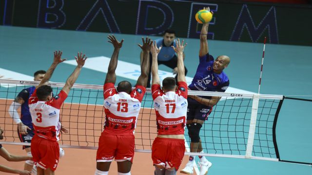 Halkbank, İtalyan Rakibi Piacenza’ya 3-0 mağlup oldu...