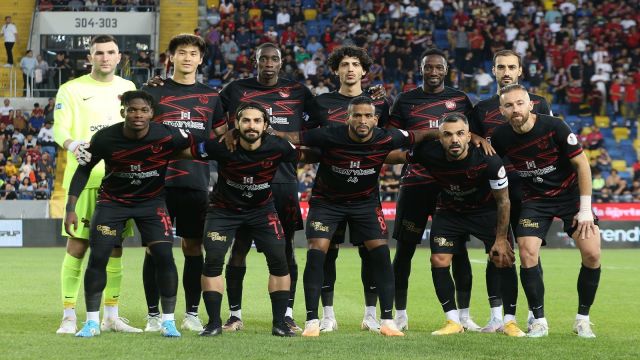 Gençlerbirliği lidere konuk oluyor. İstanbul'da zorlu maç!