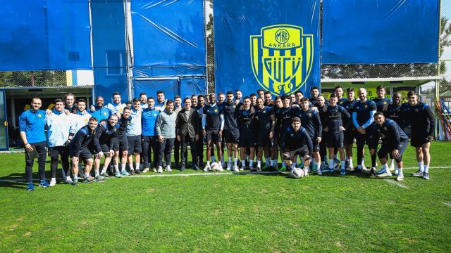 Vincenzo Montella, MKE Ankaragücü’nü ziyaret etti