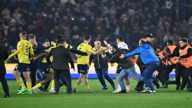 Trabzonspor - Fenerbahçe maçından sonra büyük olaylar!