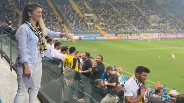 Gülsen Yılmaz Ankaragücü taraftarına veda etti...