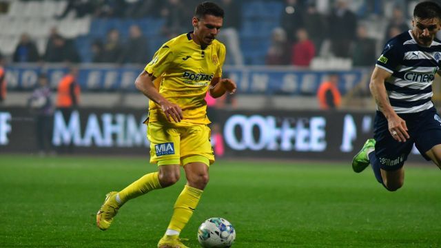 Tasos, Süper Ligde kalıyor