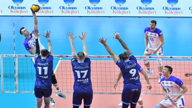Halkbank, Süper Kupayı Arkas'a kaptırdı