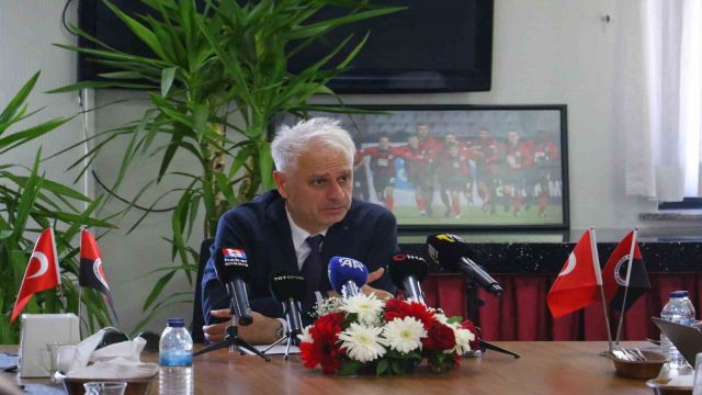 Ali Ekber Düzgün "Kaleci hariç her bölgeye transfer"