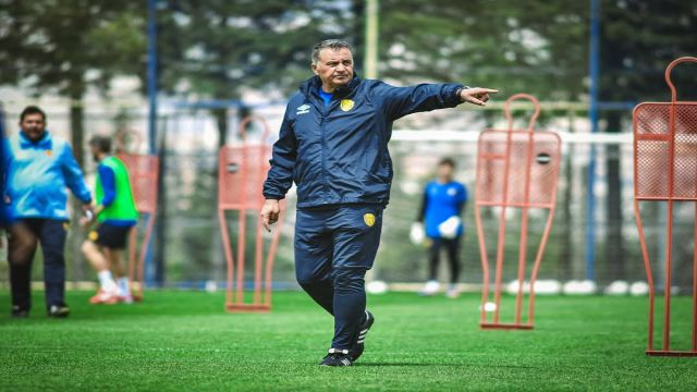 Ankaragücü 'nde hazırlıklar sürüyor, Rotariu fizyoterapiste emanet