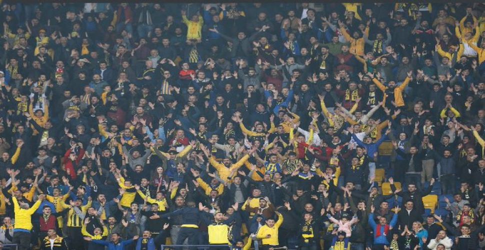 Ankaragücü taraftarı kampanyaya erken başladı
