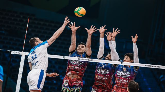 Halkbank final şansını kaybetti
