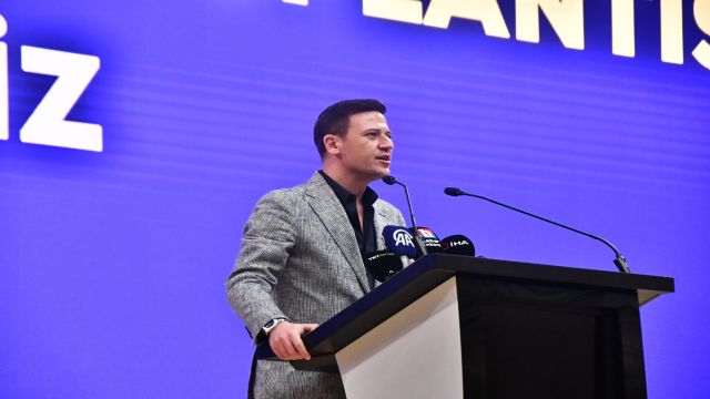 Kongrede konuşan tek siyasi Ahmet Fethan Baykoç oldu