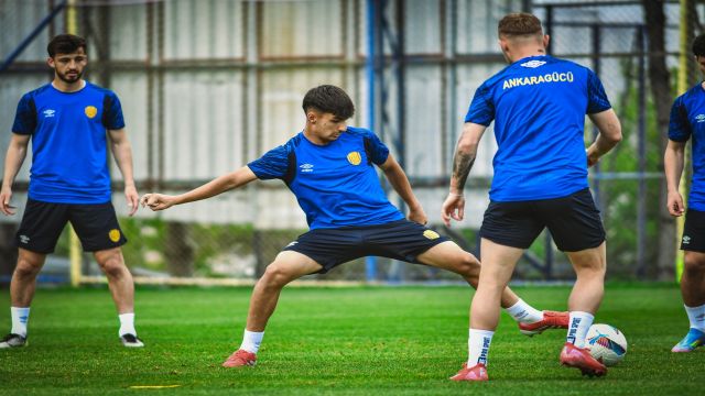 Miraç Şimşek, Ankaragücü taraftarına teşekkür etti