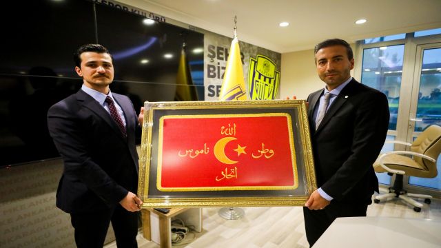Ankaragücü'ne Büyük Birlik Partisi'nden ziyaret
