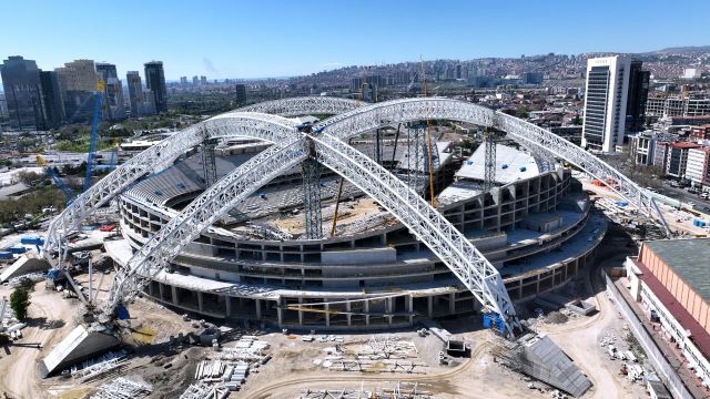 Yeni 19 Mayıs Stadı tüm görkemiyle ortaya çıkmaya başladı