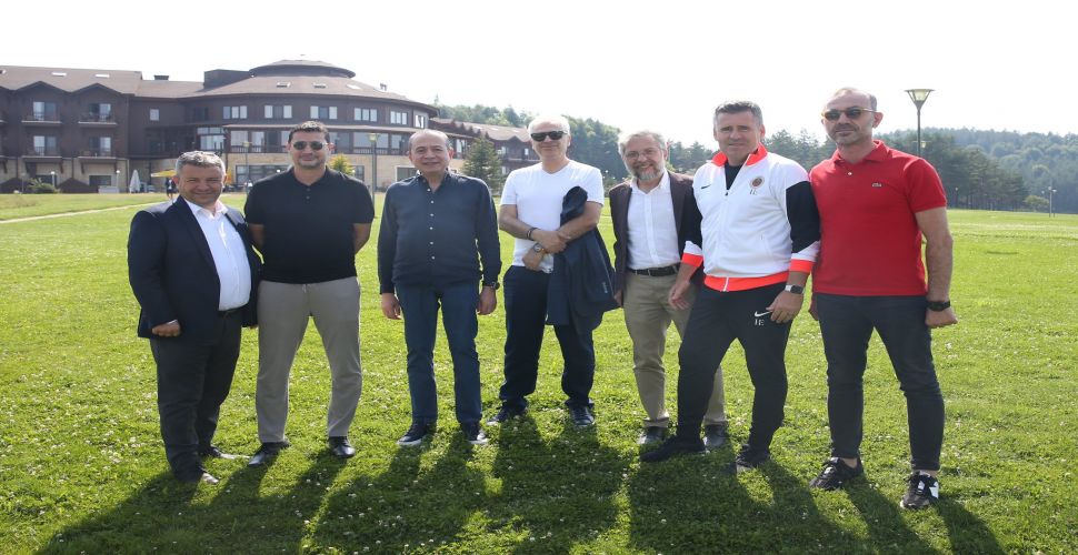 Başkan Osman Sungur Karagümrük maçında