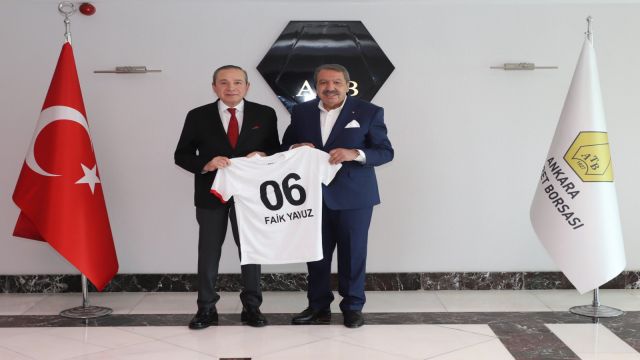 Gençlerbirliği'nden Ankara Ticaret Borsası Başkanı Faik Yavuz’u ziyaret etti