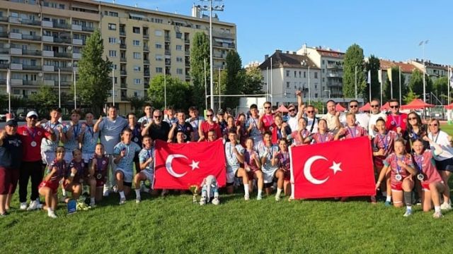 Türkiye U18 Kadın Ragbi Takımı Avrupa Şampiyonu