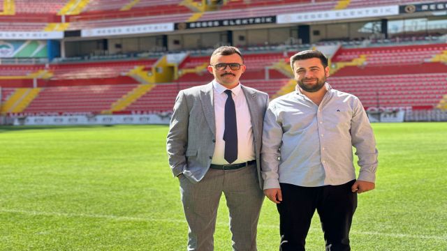 Ahmet Eren: "Kayserispor’umuz ile isim hakkı anlaşmasını hayata geçirmenin onurunu yaşıyoruz"