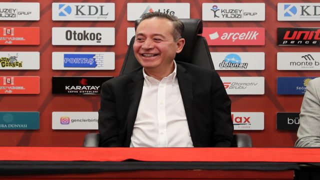 Osman Sungur: "Gençlerbirliği ile Ümit Özat düşünülemez"