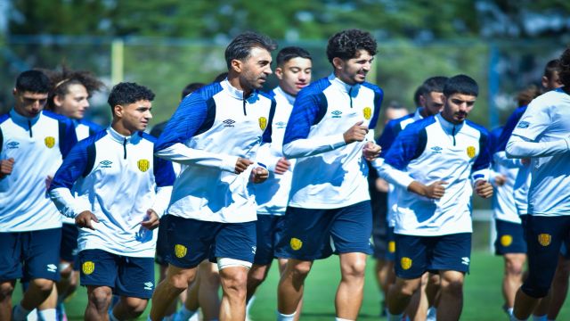 Ankaragücü çıkış arıyor. Rakip Beyoğlu Yeni Çarşı!