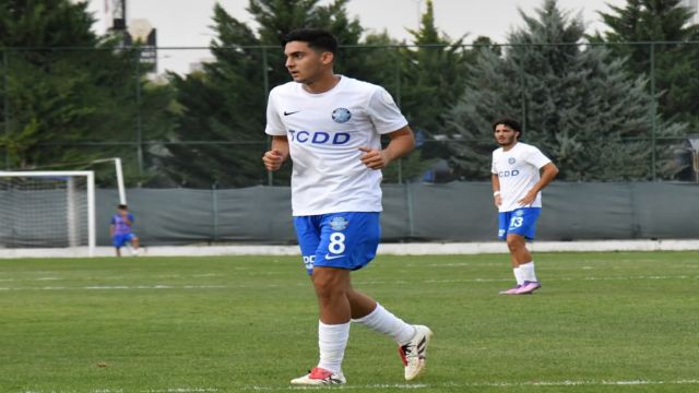 7 gollü maç Ankara Demirspor'un