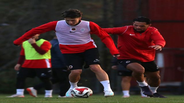 Antrenman altyapı antrenörleriyle!