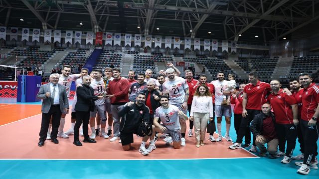 Cumhuriyet Kupası Ziraat Bankkart’ın