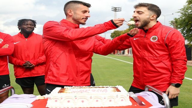Ensar Kemaloğlu 27 oldu!