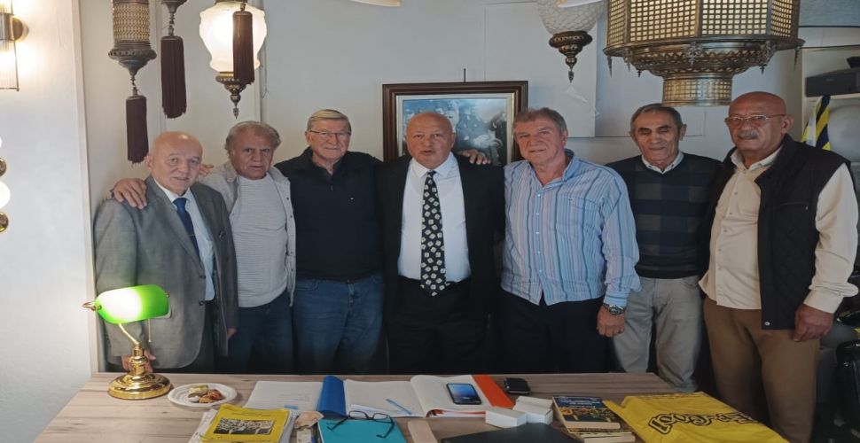 Nazım Barkçin: "Hedefimiz 25 milyon dolarlık sponsor desteğiyle transfer tahtasını açmak"