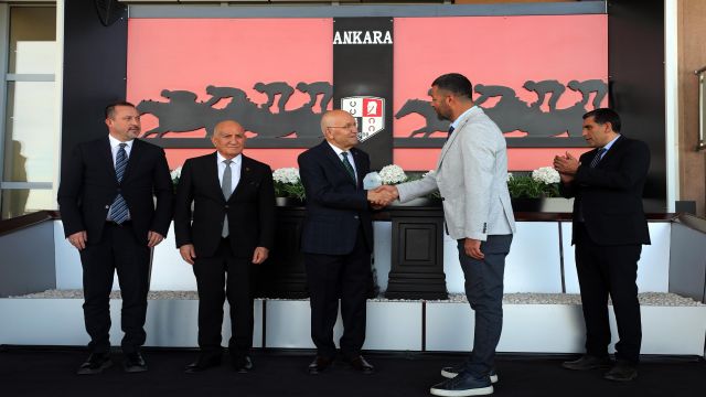 Yenimahalle Belediye Başkanlığı Koşusu'nda zafer Shiroke'nin