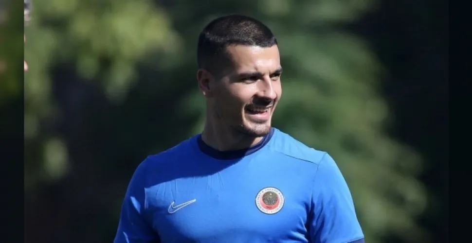 Ricardo Velho neden oynadı?