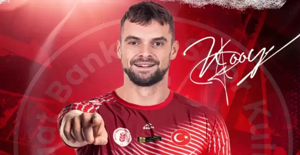 Ziraat Bankkart, Hollandalı smaçör Dick Kooy ile sözleşme imzaladı...