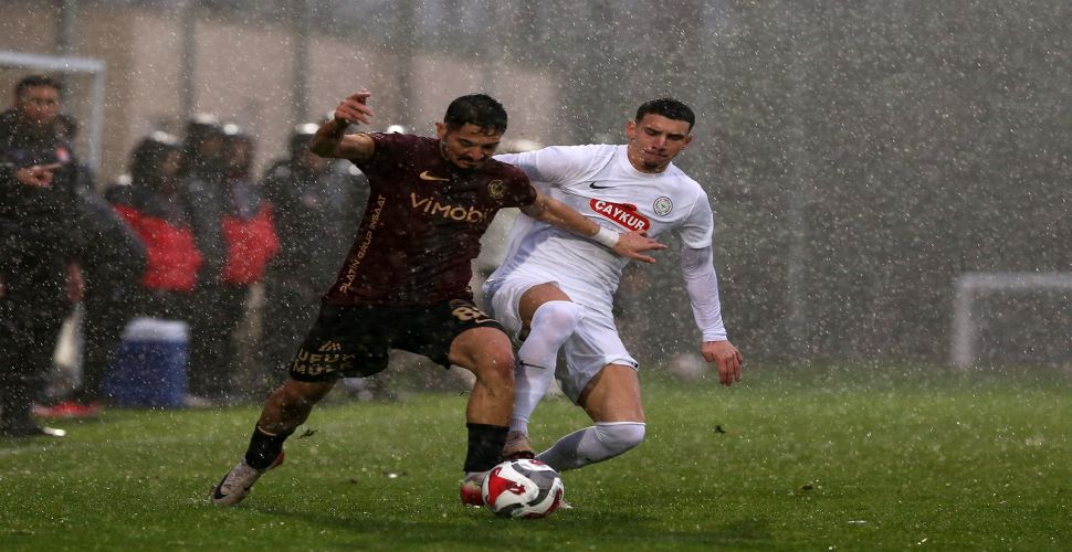 Gençlerbirliği ikinci yarıda maçı çevirdi