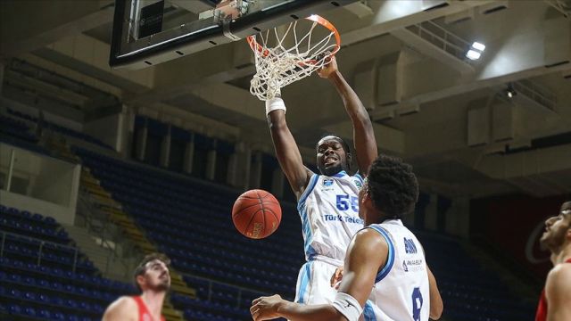 Türk Telekom, Panionios'u ezdi geçti 106-61