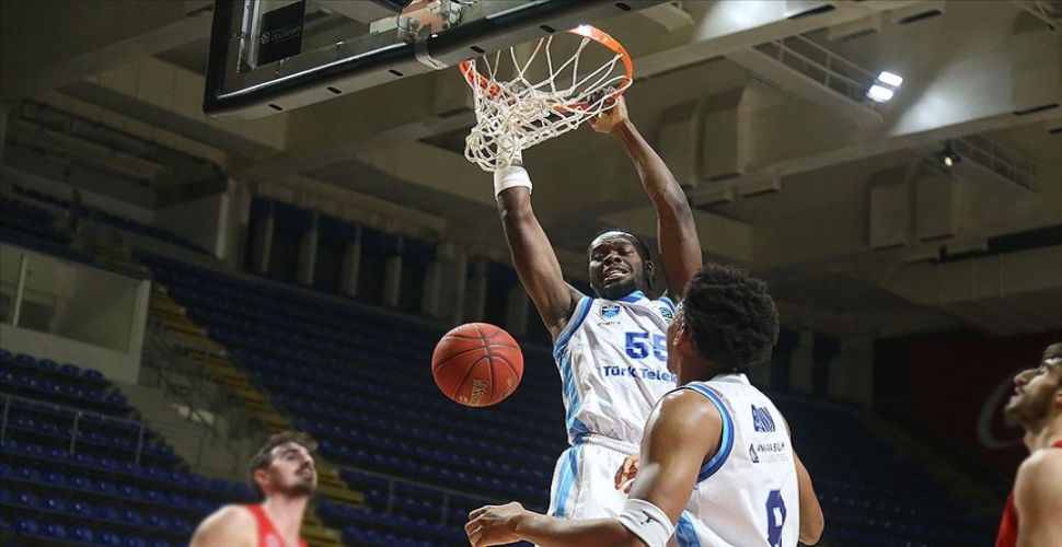 Türk Telekom, Panionios'u ezdi geçti 106-61