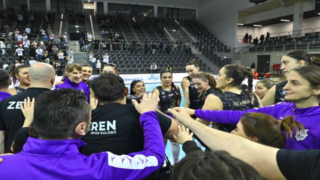 Zeren Spor'un Polonya keyfi 3-0