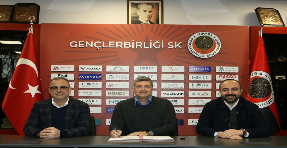 Natura Dünyası Gençlerbirliği'ne süpriz teknik direktör! Taraftar arasında tartışma yarattı