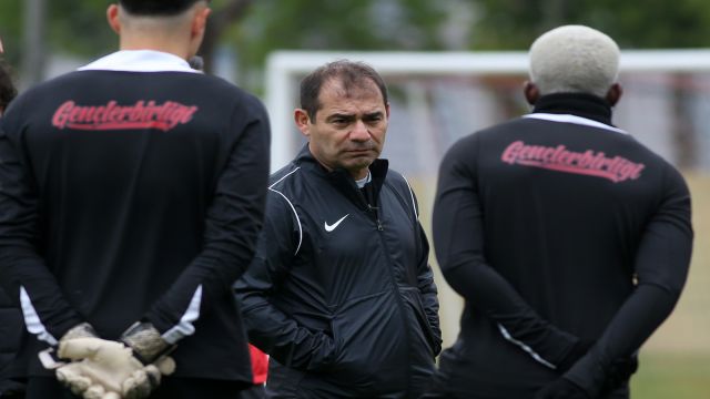 Gençlerbirliği Metin Diyadin yönetiminde çalıştı