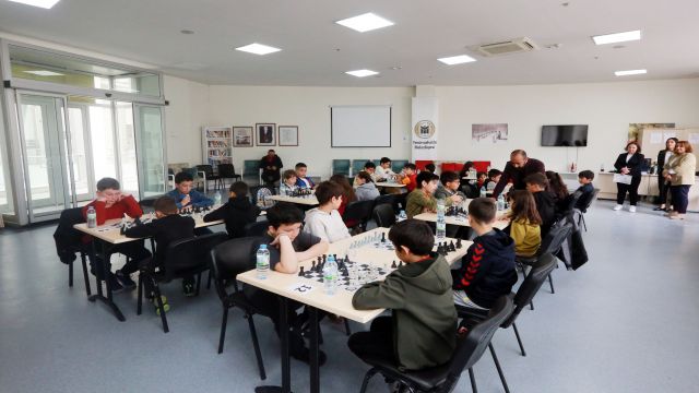 Yenimahalle Belediyesi Geleneksel Satranç Turnuvası düzenlendi