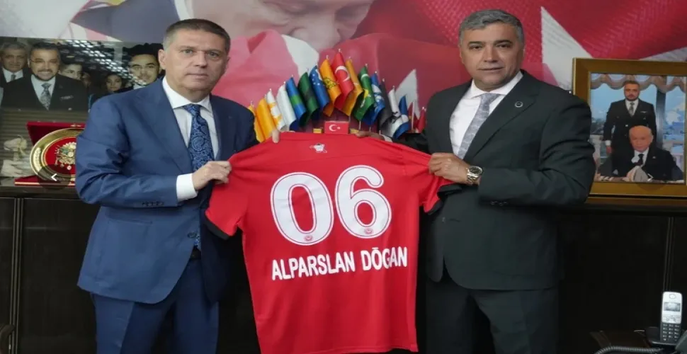 Arda Çakmak’tan, MHP Ankara İl Başkanı Alparslan Doğan’a ziyaret!