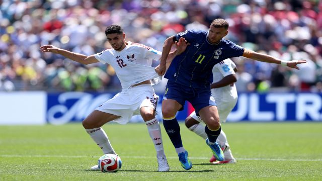 Bosna Hersek 3 puanı 3 golle aldı