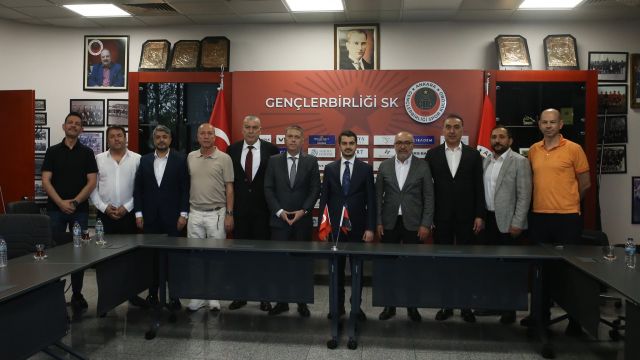 Çankaya Belediye Belediye Başkanı Hüseyin Can Güler Gençlerbirliği'nde!